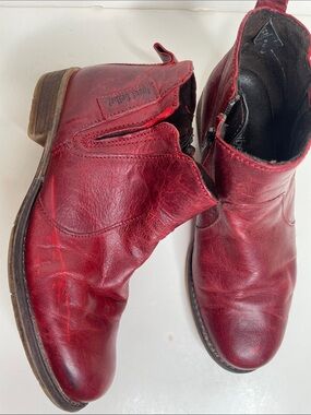 Josef Seibel Sienna 45 washed rot red Chelsea boot, size 37
